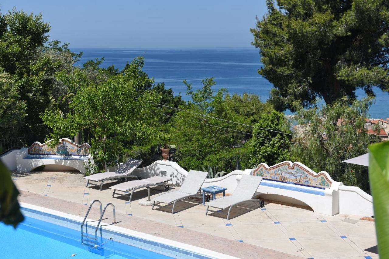 Hotel Garden Riviera Santa Maria di Castellabate Exterior foto