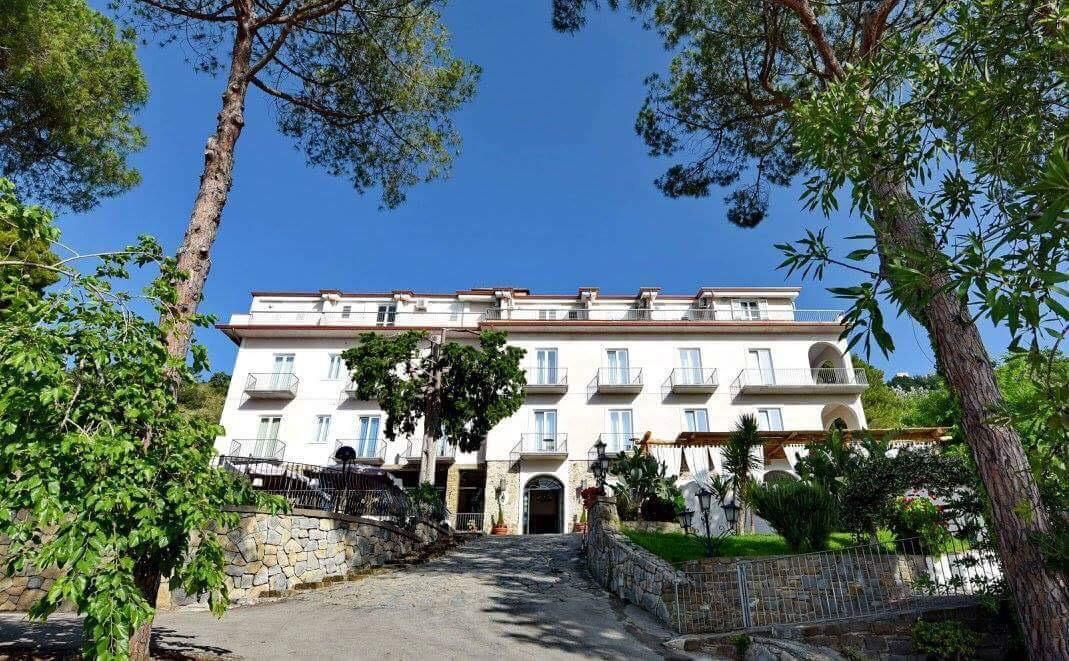 Hotel Garden Riviera Santa Maria di Castellabate Exterior foto